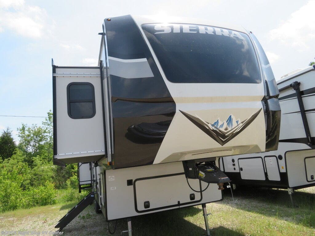 2022 Sierra 3770FL RV for Sale in Lebanon Junction, KY 40150 13234