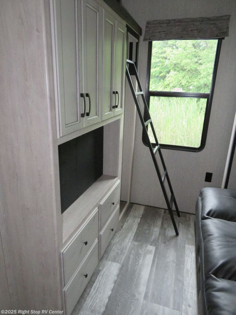 2022 Sierra 3330BH RV for Sale in Lebanon Junction, KY 40150 13250