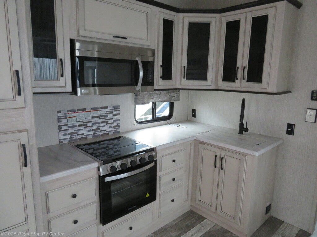 2022 Sierra 3330BH RV for Sale in Lebanon Junction, KY 40150 13250