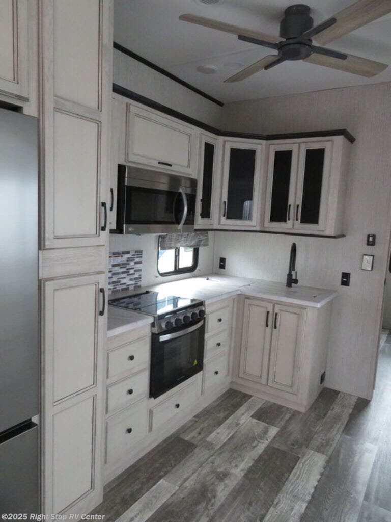 2022 Sierra 3330BH RV for Sale in Lebanon Junction, KY 40150 13250