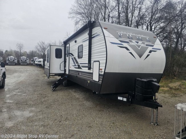2022 Palomino 31RLQS - Used Travel Trailer For Sale by Right Stop RV Center in Lebanon Junction, Kentucky