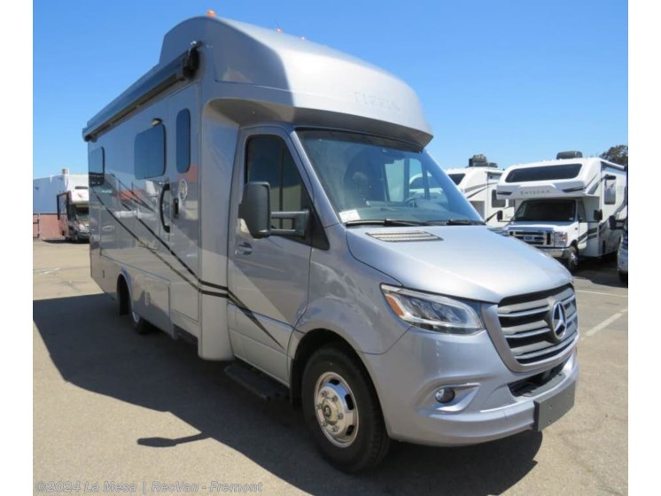 New 2024 Tiffin Wayfarer 25LW available in Fremont, California