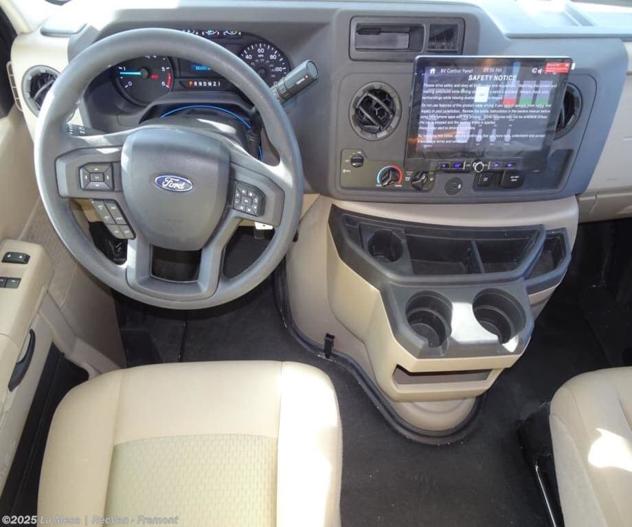 2026 Thor Motor Coach Chateau 31H - New Class C For Sale by La Mesa | RecVan - Fremont in Fremont, California