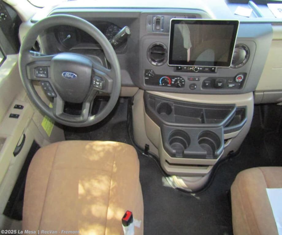 2026 Winnebago Minnie Winnie WF326NP - New Class C For Sale by La Mesa | RecVan - Fremont in Fremont, California