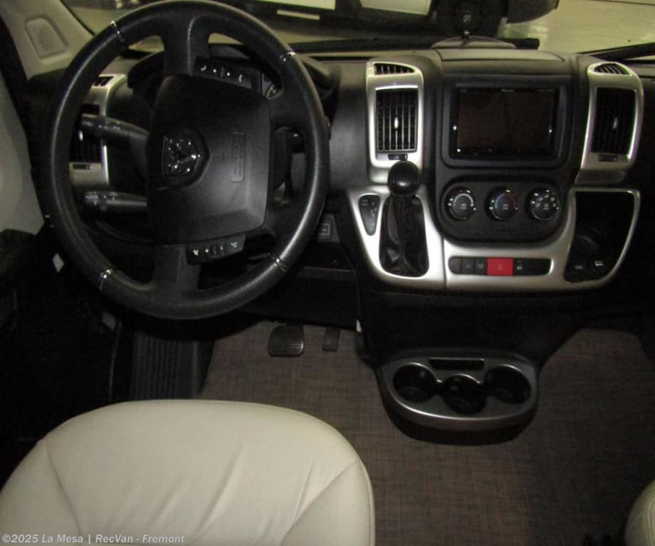 2022 Thor Motor Coach Tellaro 20J POP L - Used Class B For Sale by La Mesa | RecVan - Fremont in Fremont, California