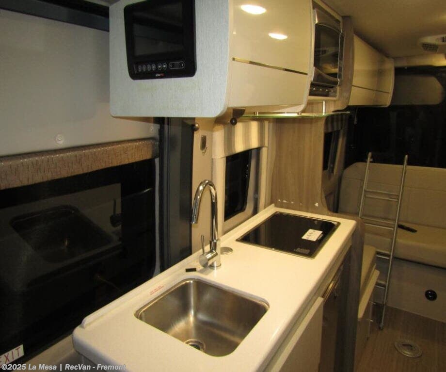 Used 2022 Thor Motor Coach Tellaro 20J POP L available in Fremont, California