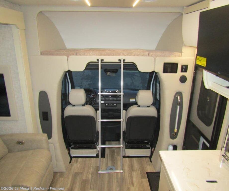 New 2026 Tiffin Wayfarer 25XLW available in Fremont, California