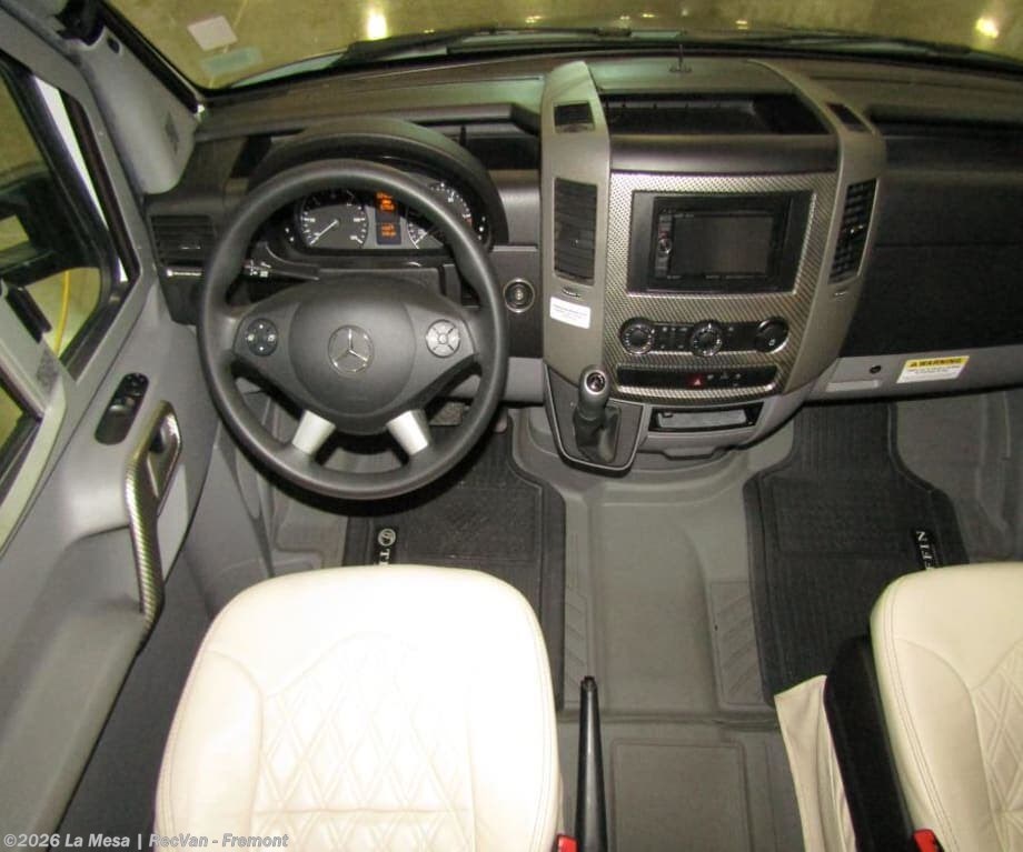 2018 Tiffin Wayfarer 24TW - Used Class C For Sale by La Mesa | RecVan - Fremont in Fremont, California