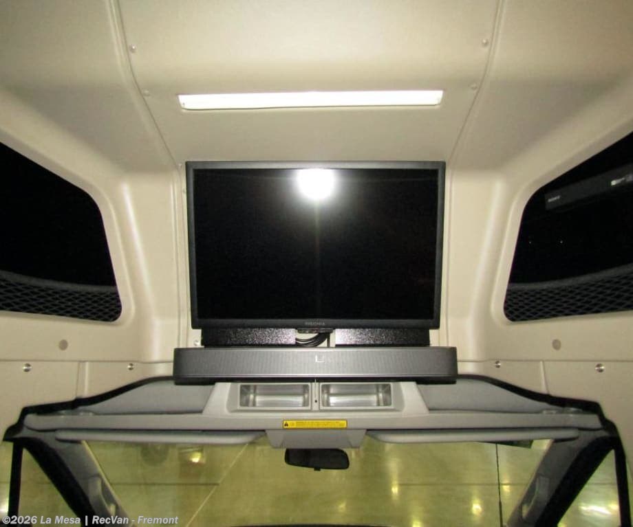 New 2026 Winnebago Ekko WF622A-L available in Fremont, California