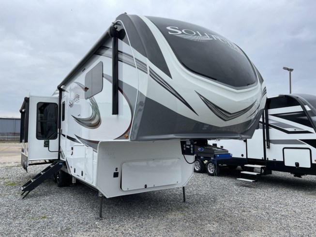 New 2022 Grand Design Solitude 310GK-R available in Rockwall, Texas