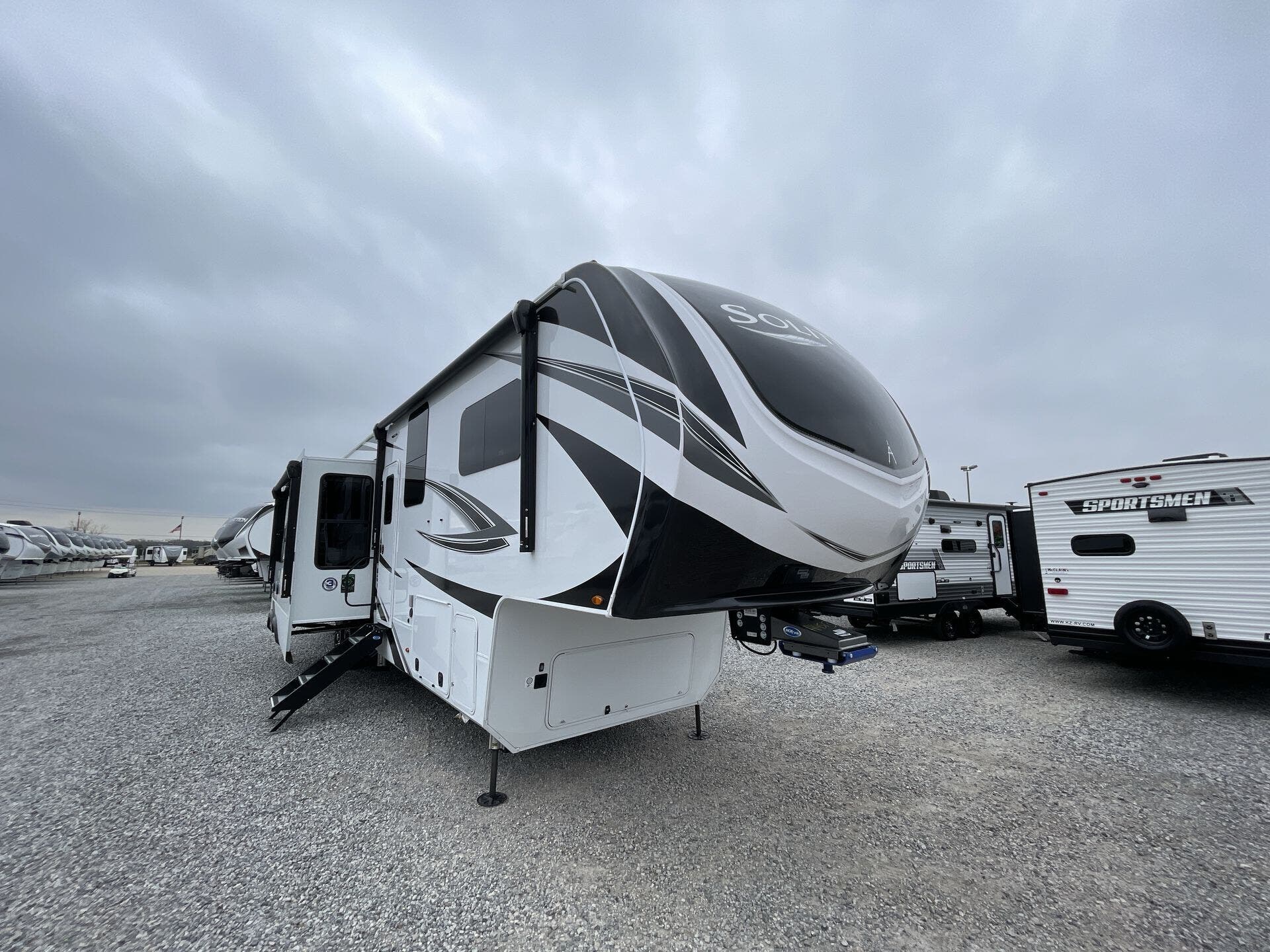 2023 Grand Design Solitude 391DLR RV for Sale in Rockwall, TX 75087