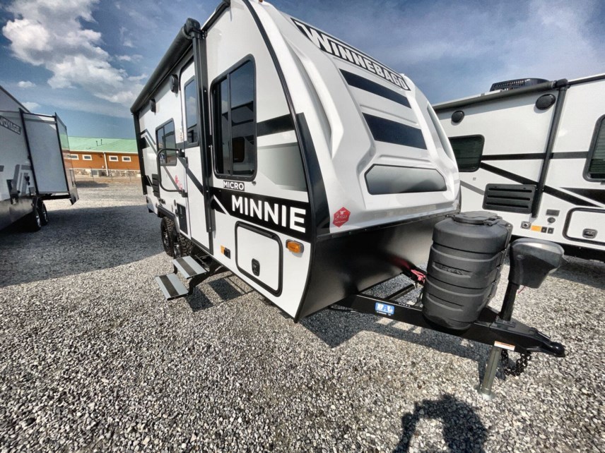 2025 Winnebago Micro Minnie 1800BH