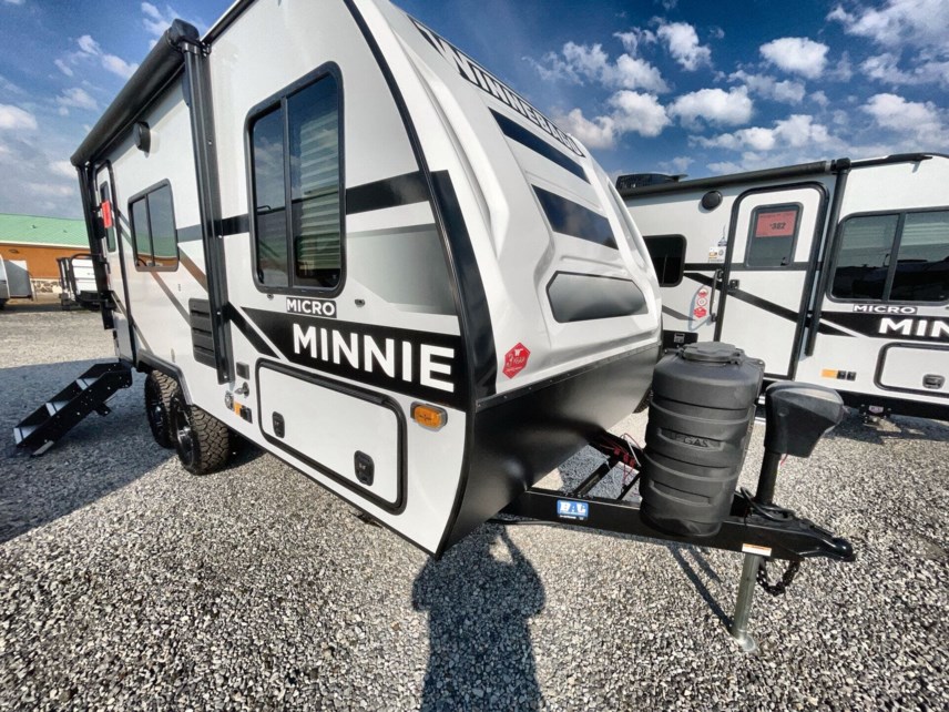 2025 Winnebago Micro Minnie 1720FB