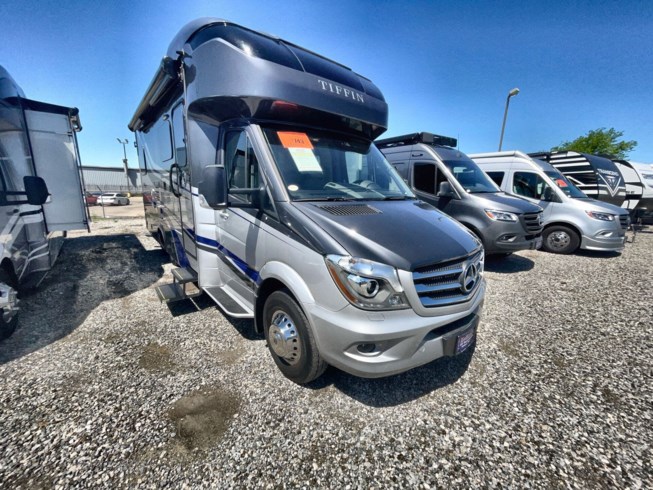 Used 2019 Tiffin Wayfarer 25QW available in Rockwall, Texas