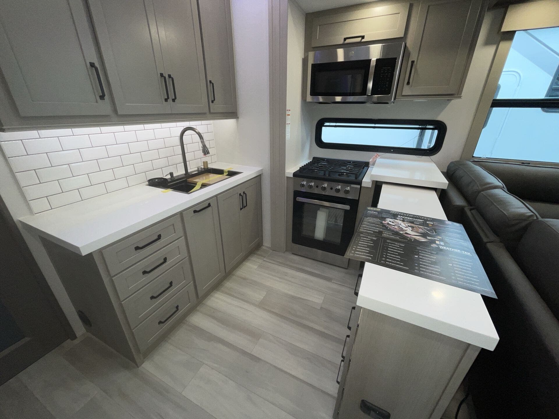 2025 Grand Design Recreational Momentum Wide Body photo 2
