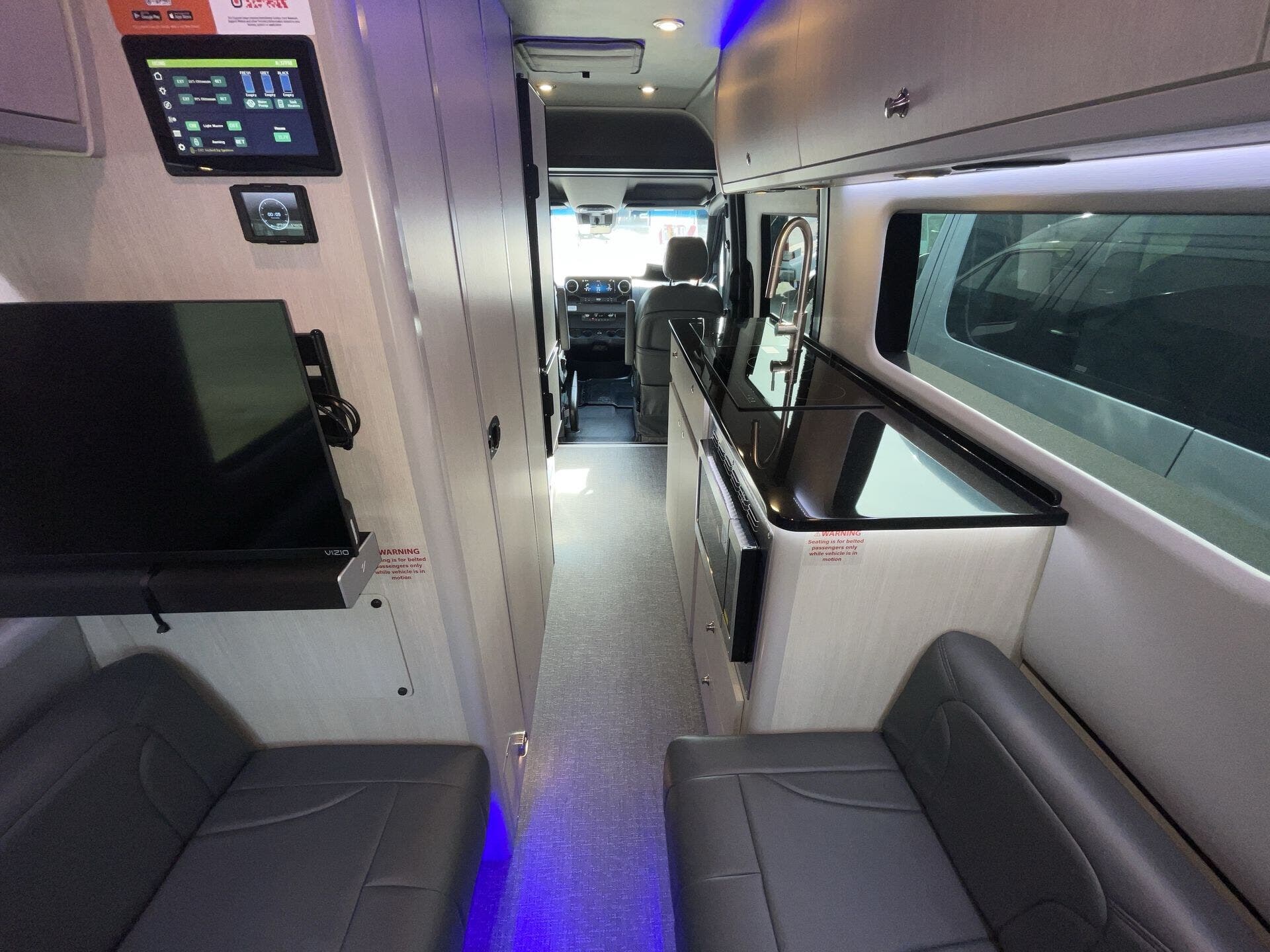 2024 Mercedes Benz Sprinter 3500 photo 4