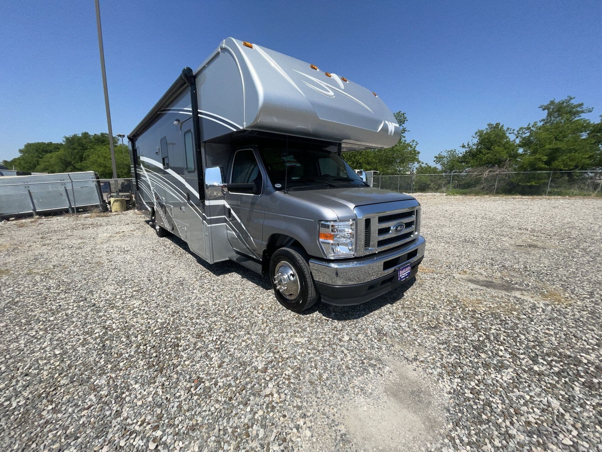 2025 Winnebago Minnie Winnie 31K