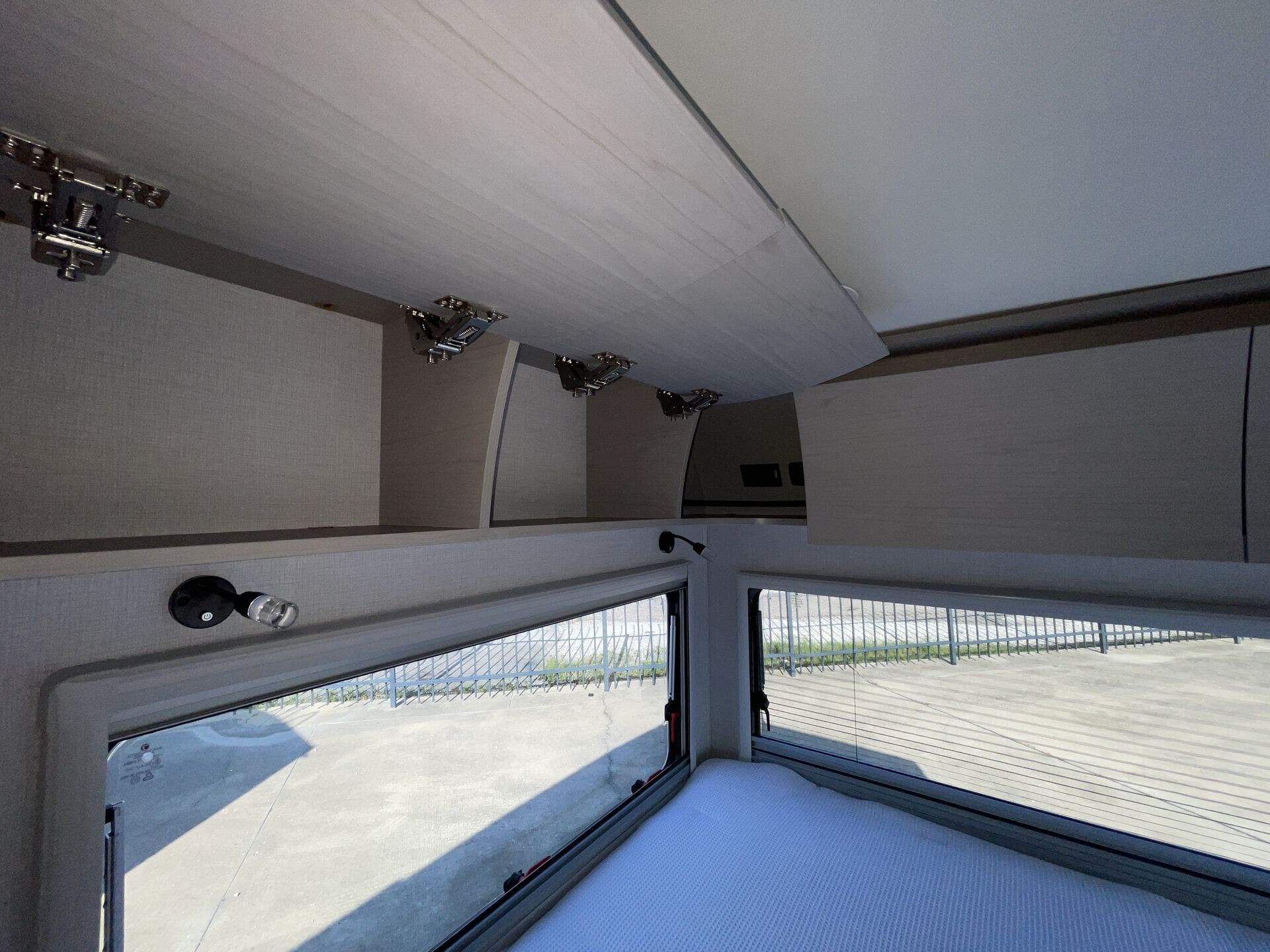 2025 Grand Design Recreational Silhouette Narrow Body photo 10