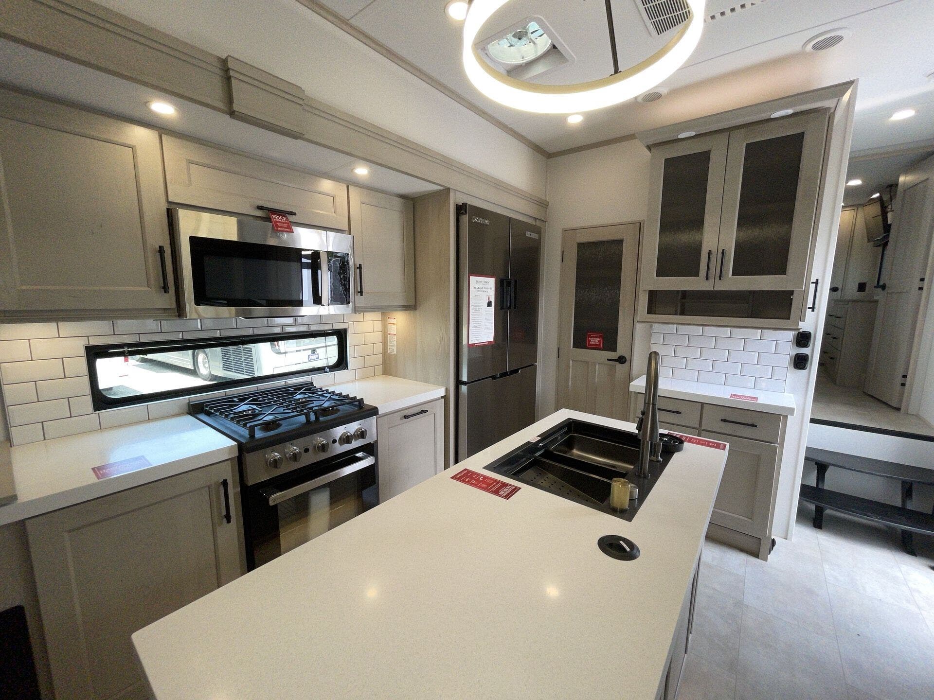 New 2025 Grand Design Solitude 391DL available in Rockwall, Texas