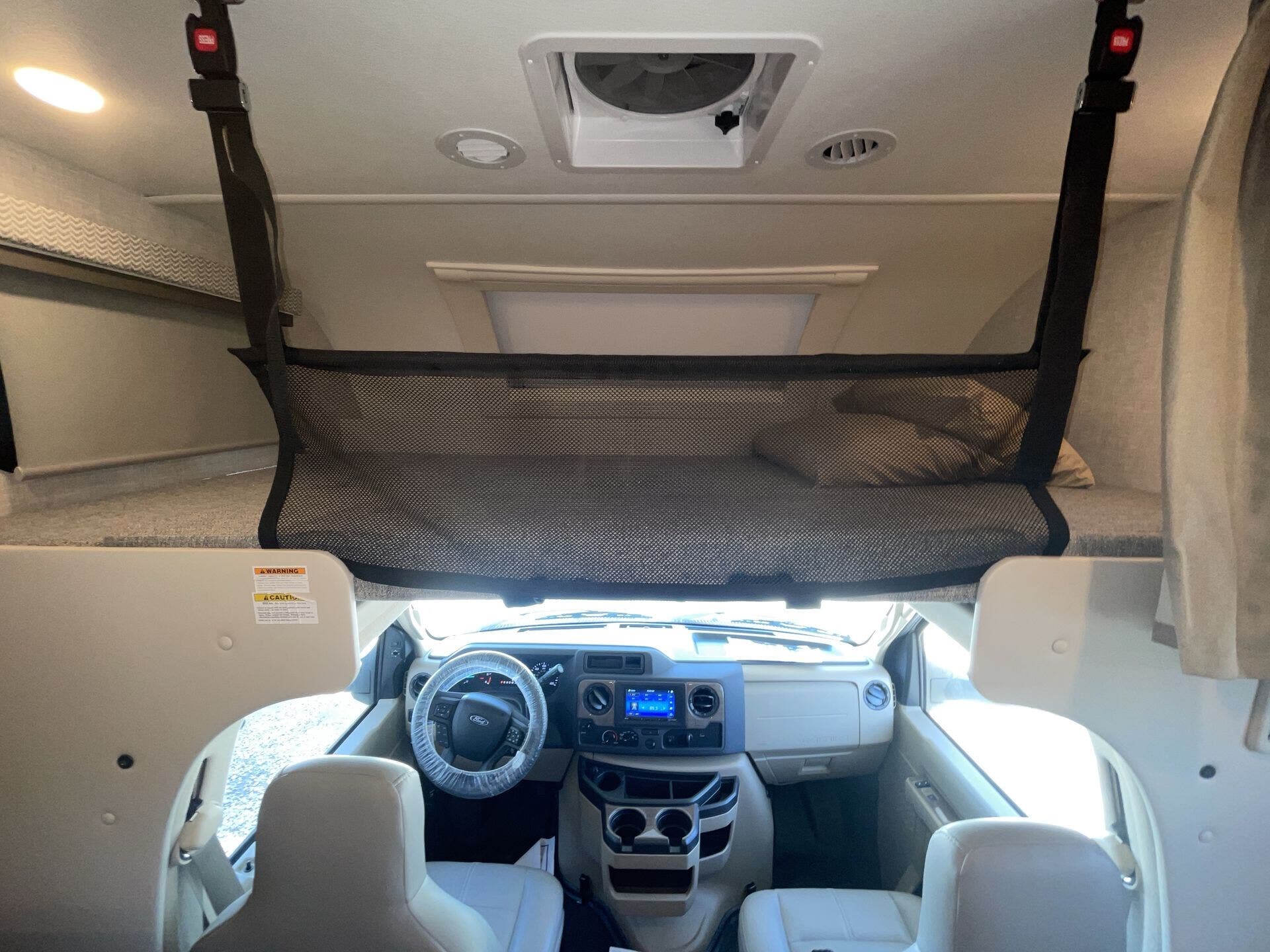 2023 Ford E-450 photo 21