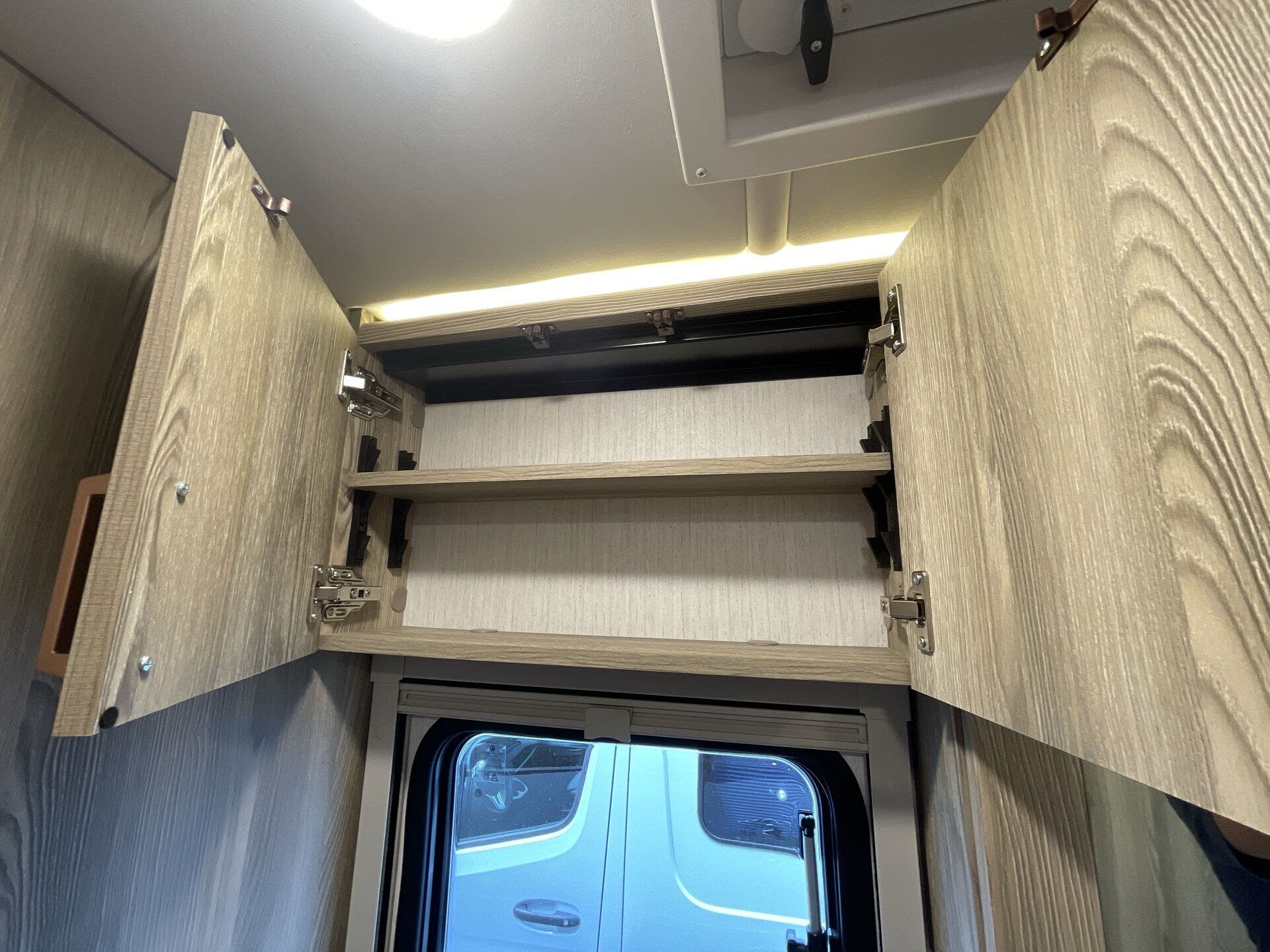2025 Mercedes Benz Sprinter 3500 photo 16