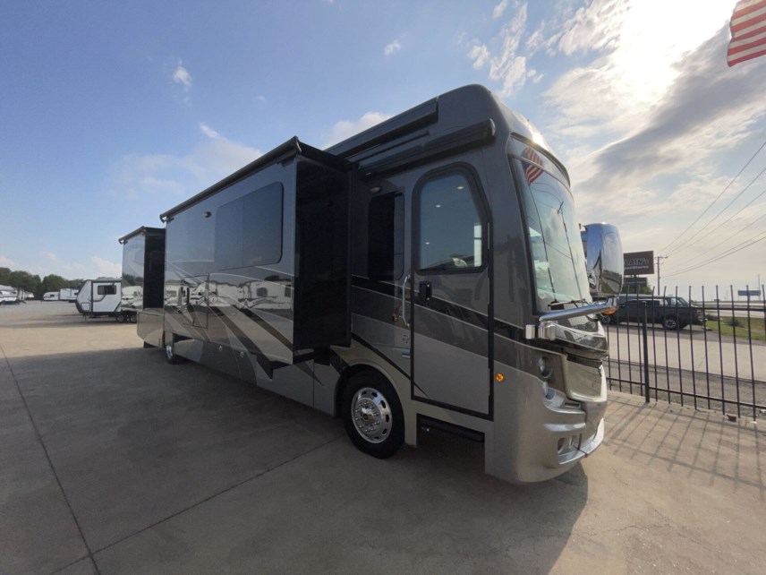 Used 2018 Fleetwood Discovery LXE 40D available in Rockwall, Texas