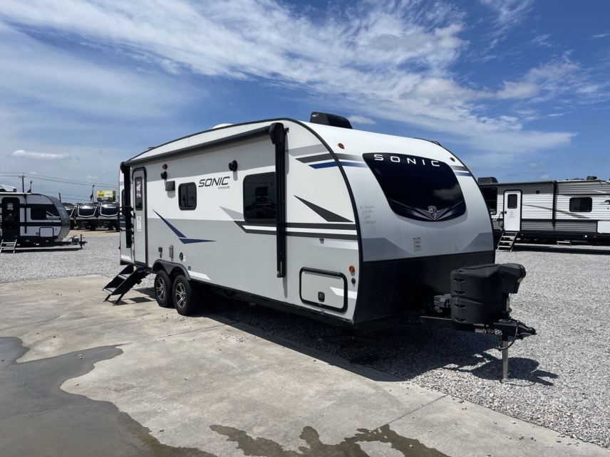 Used 2021 Venture RV Sonic 231VRL available in Rockwall, Texas