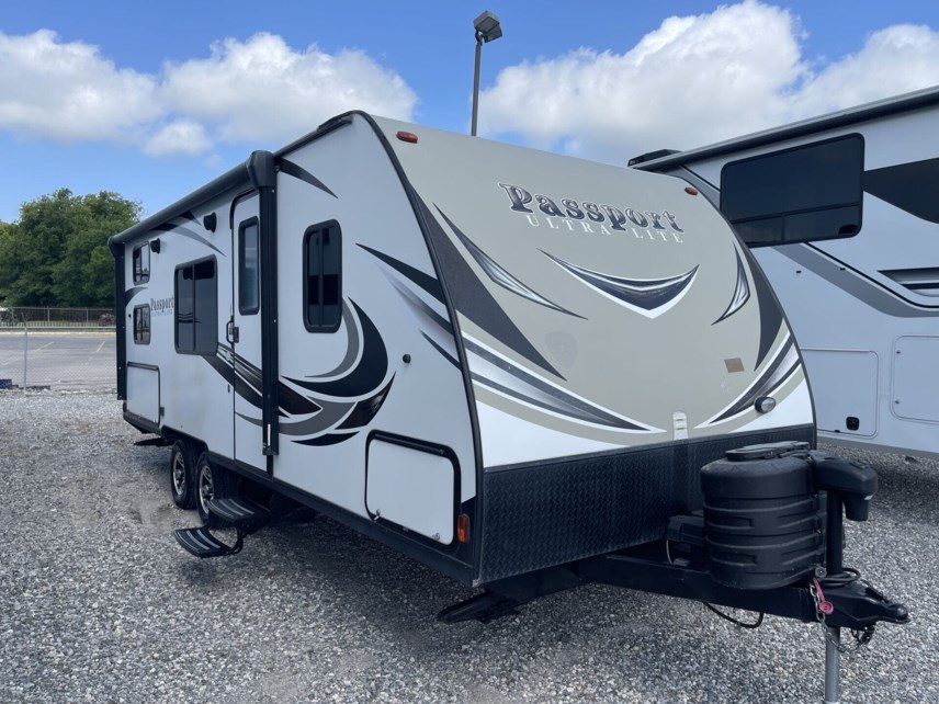 Used 2019 Keystone Passport ULTRALITE 239ML available in Rockwall, Texas