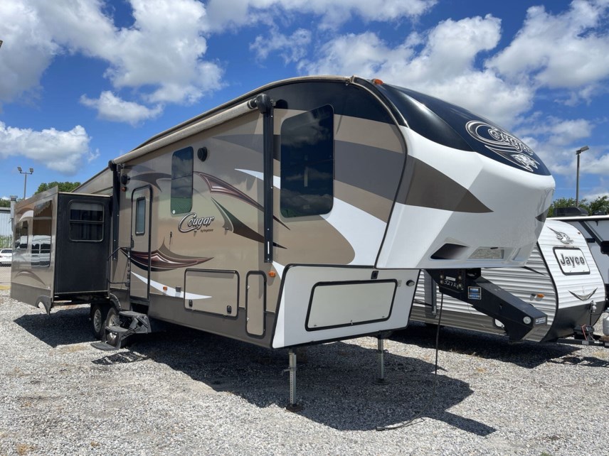 Used 2016 Keystone Cougar 327RES available in Rockwall, Texas
