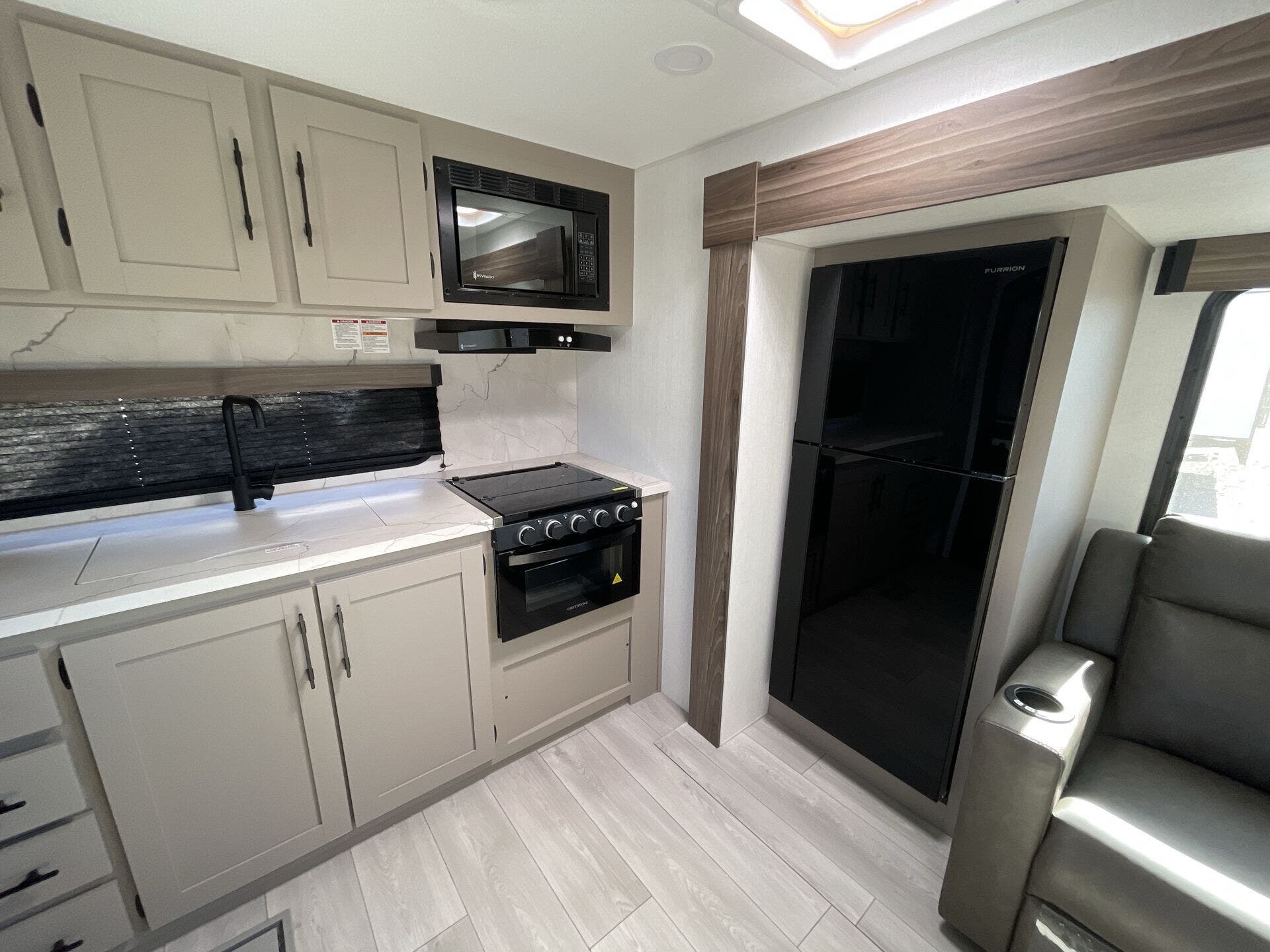 New 2026 K-Z Connect SE 221RK available in Rockwall, Texas