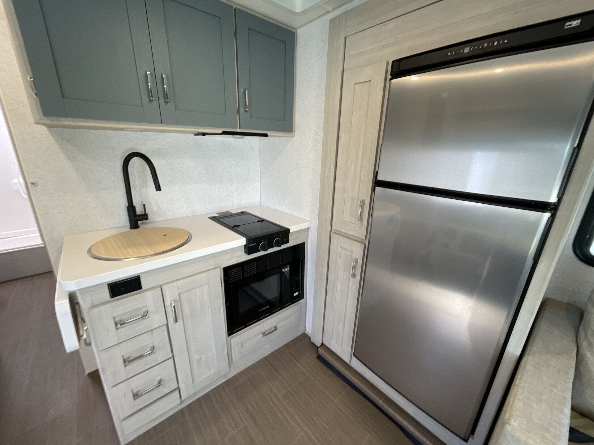 New 2026 Winnebago Sunflyer 26FE available in Rockwall, Texas