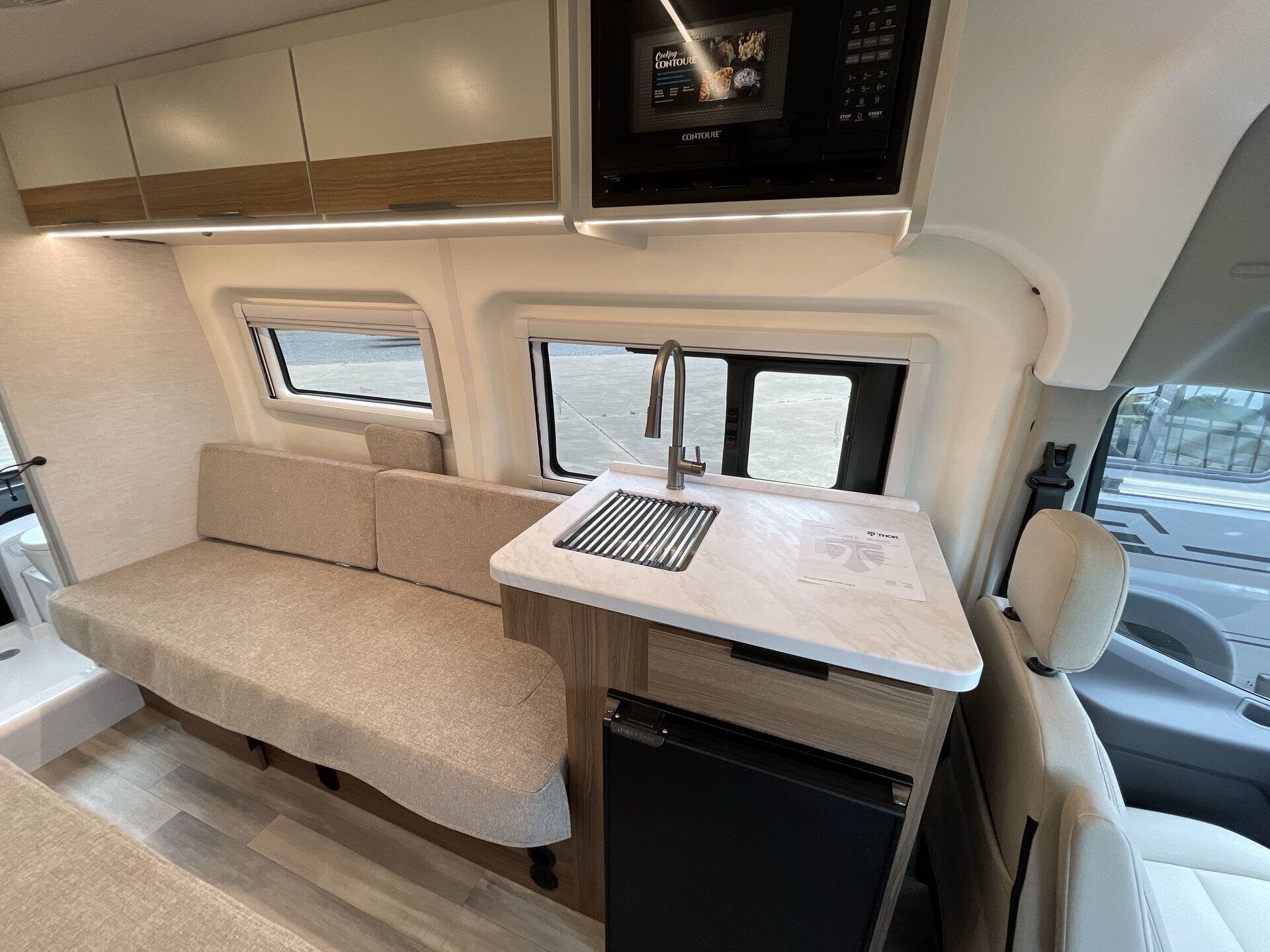 New 2027 Thor PALLADIUM 1930 available in Rockwall, Texas