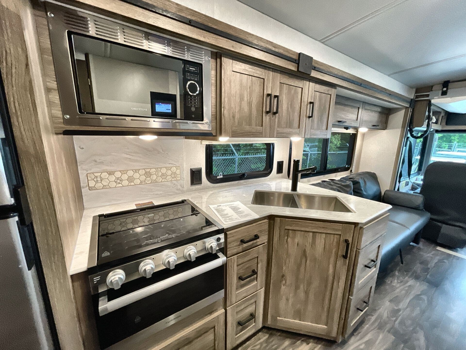 2025 Vista 29NP by Winnebago from McClain's RV Rockwall in Rockwall, Texas