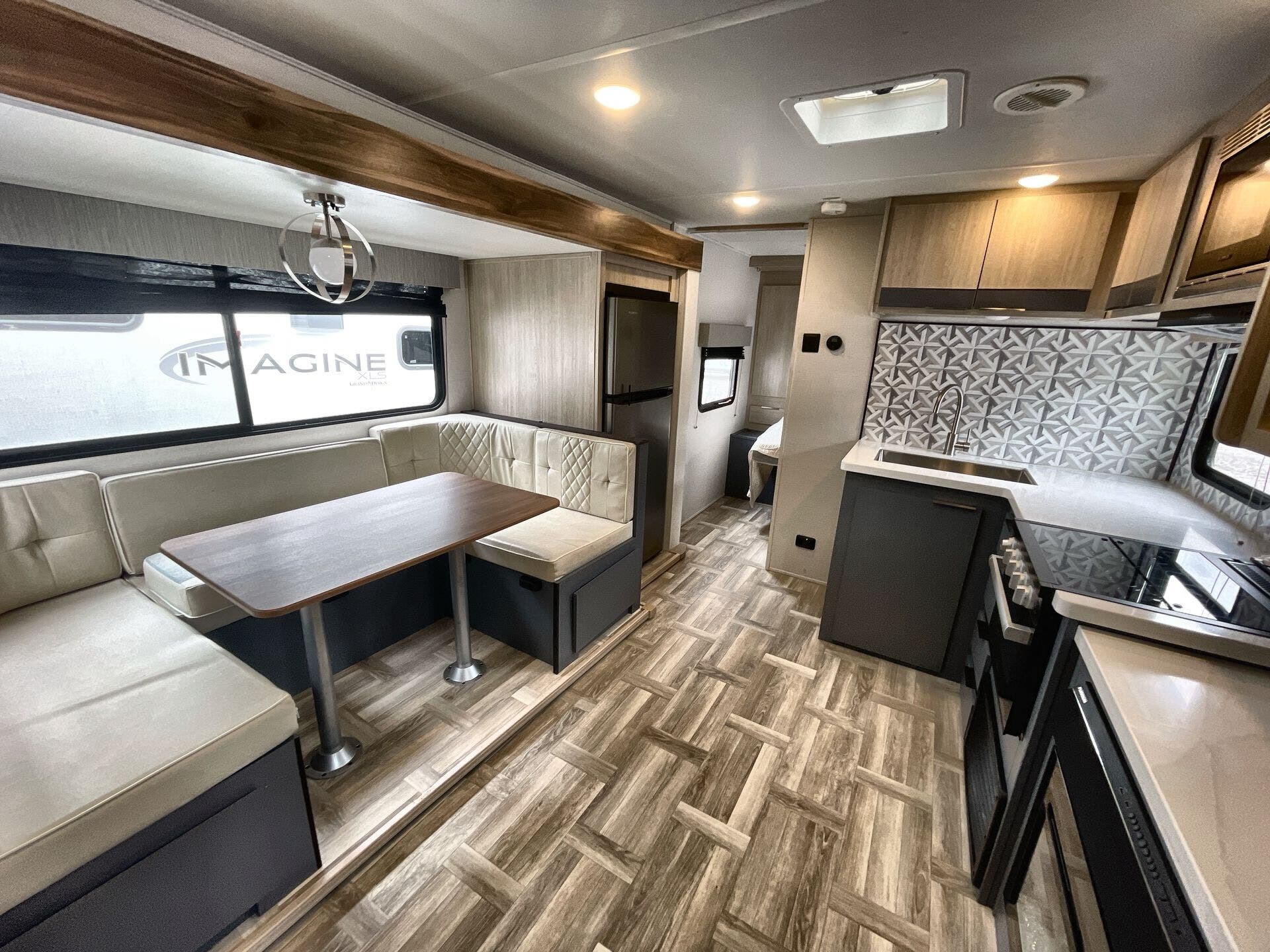 Used 2024 Forest River TRACER 25BHS available in Rockwall, Texas