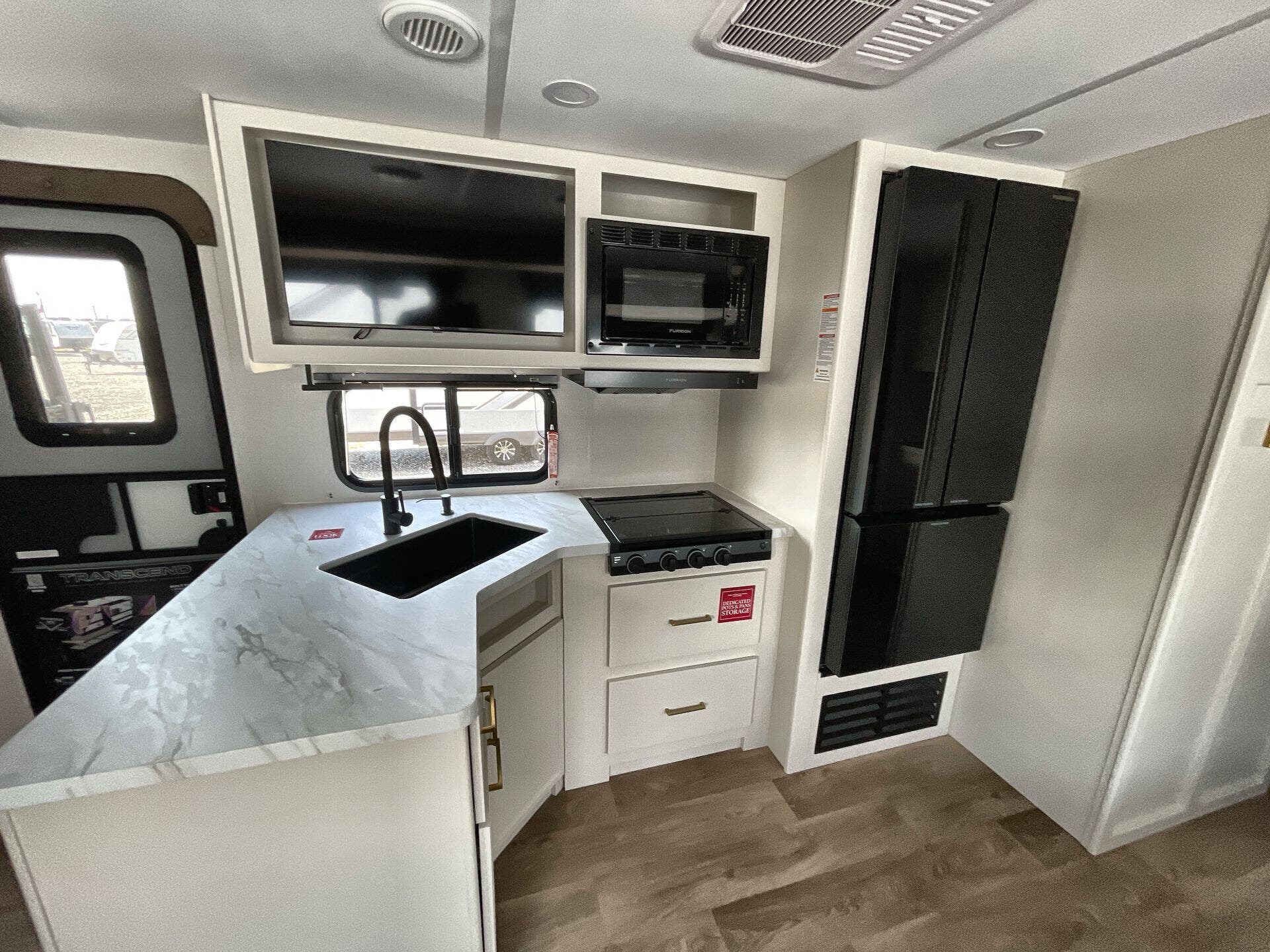 2027 Transcend 325BHT by Grand Design from McClain's RV Rockwall in Rockwall, Texas