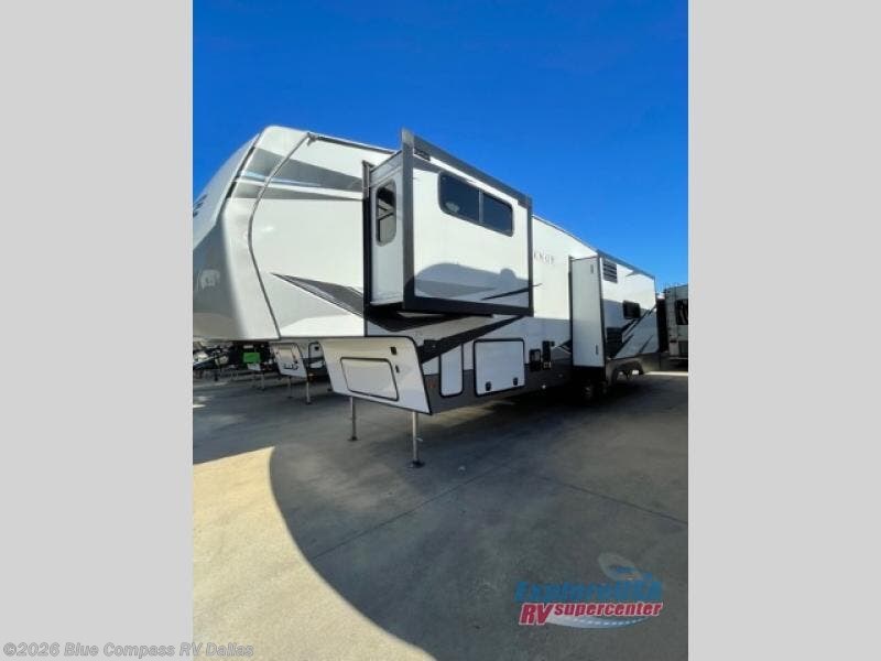 2022 Alliance RV Avenue 32RLS RV for Sale in Mesquite, TX 75150 M4357