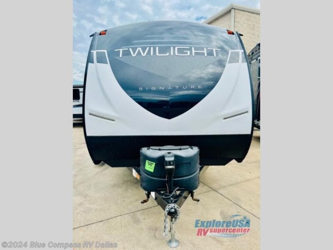 Used 2022 Cruiser RV Twilight Signature TWS 2400 available in Mesquite, Texas