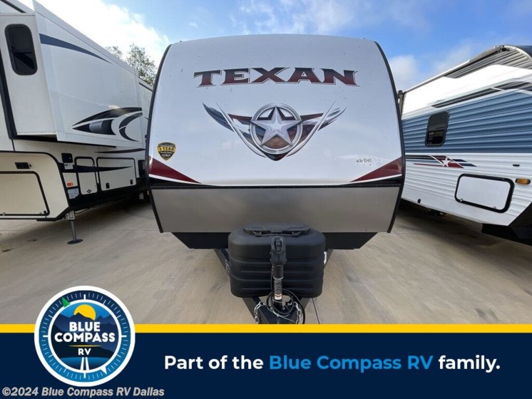 New 2024 CrossRoads Texan 33DB available in Mesquite, Texas