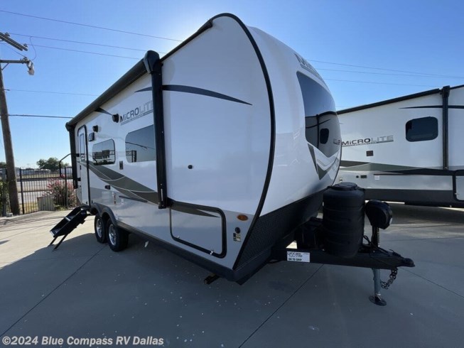 2024 Flagstaff Micro Lite 21FBRS by Forest River from Blue Compass RV Dallas in Mesquite, Texas