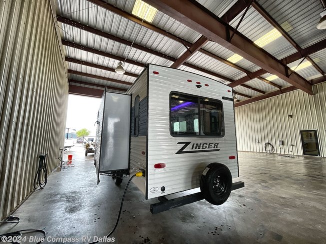 2024 Zinger 292RE by CrossRoads from Blue Compass RV Dallas in Mesquite, Texas