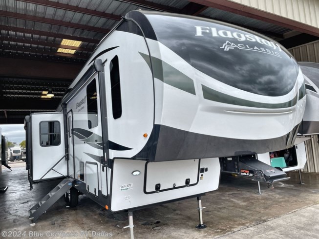 2024 Flagstaff Classic 361RL by Forest River from Blue Compass RV Dallas in Mesquite, Texas