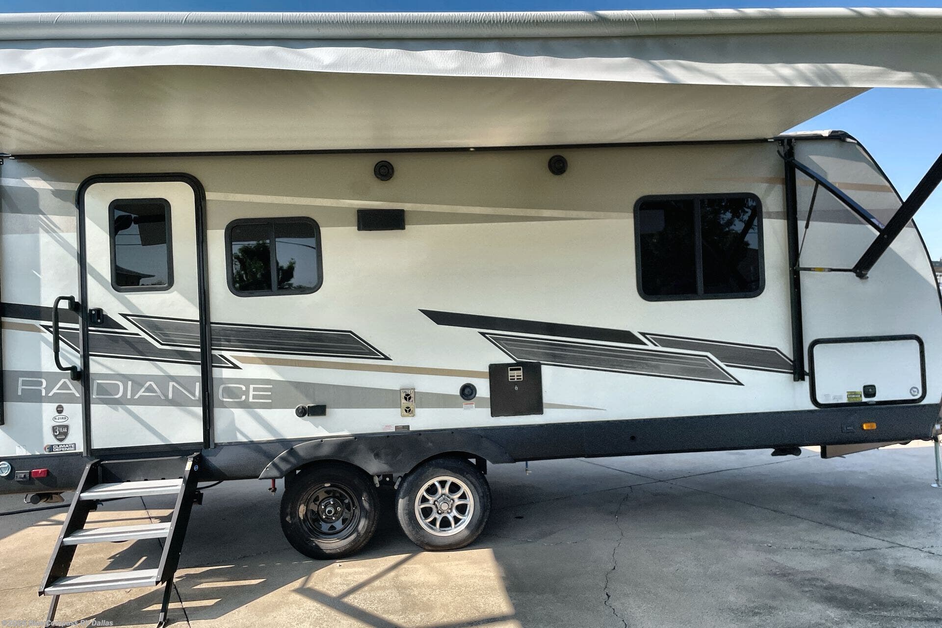 2022 Cruiser RV Radiance Ultra Lite 21rb Fw RV for Sale in Mesquite, TX ...