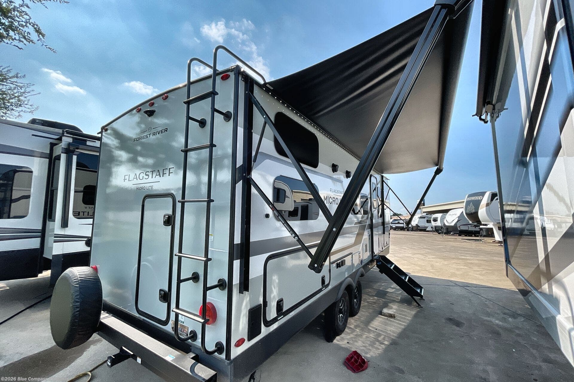 New 2026 Forest River Flagstaff Micro Lite 25BRDS available in Mesquite, Texas