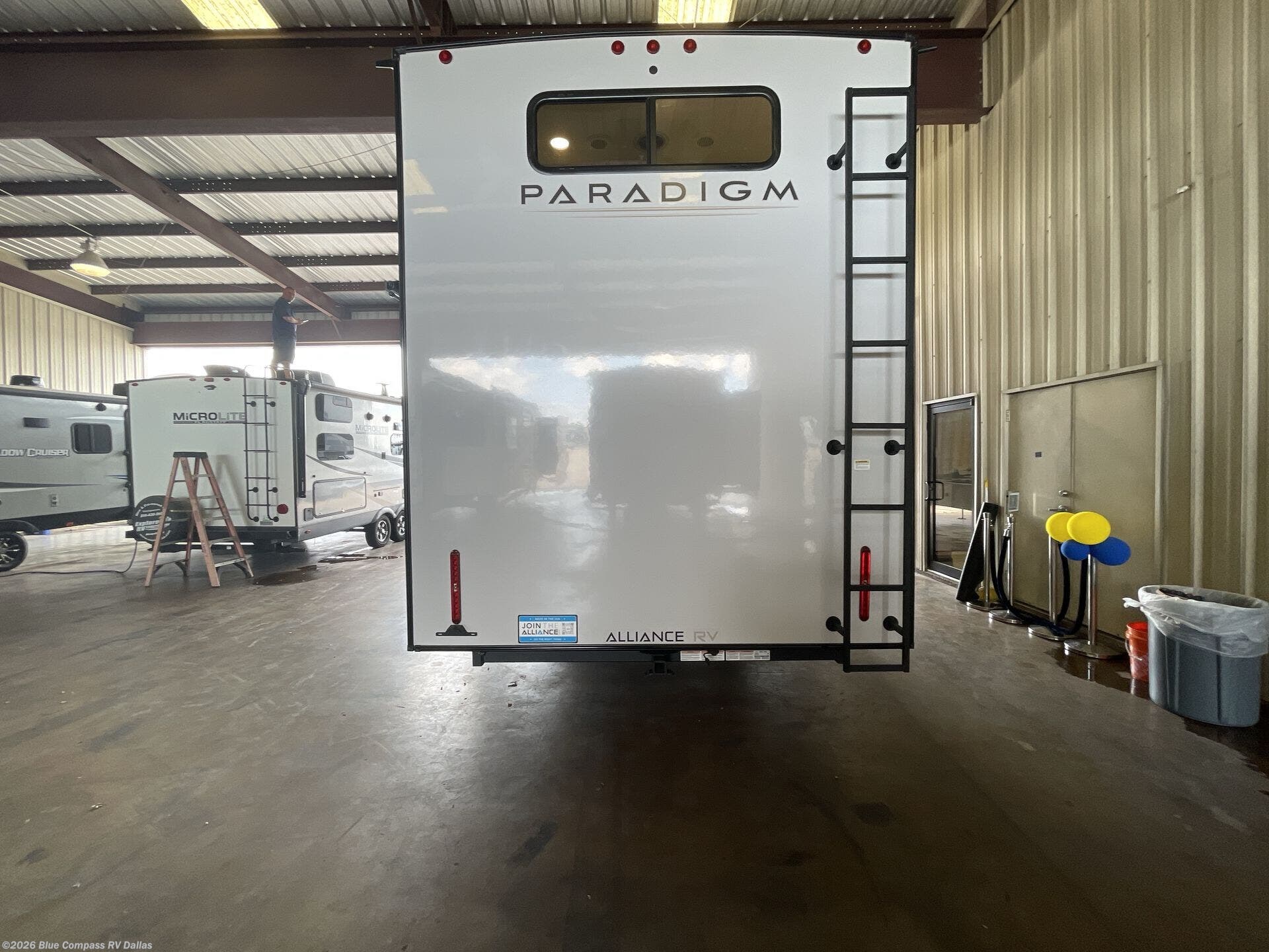 Used 2024 Alliance RV Paradigm 395DS available in Mesquite, Texas