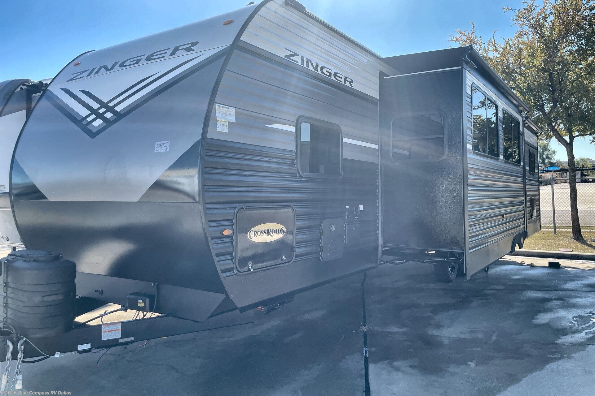 New 2026 CrossRoads Zinger 320FB available in Mesquite, Texas