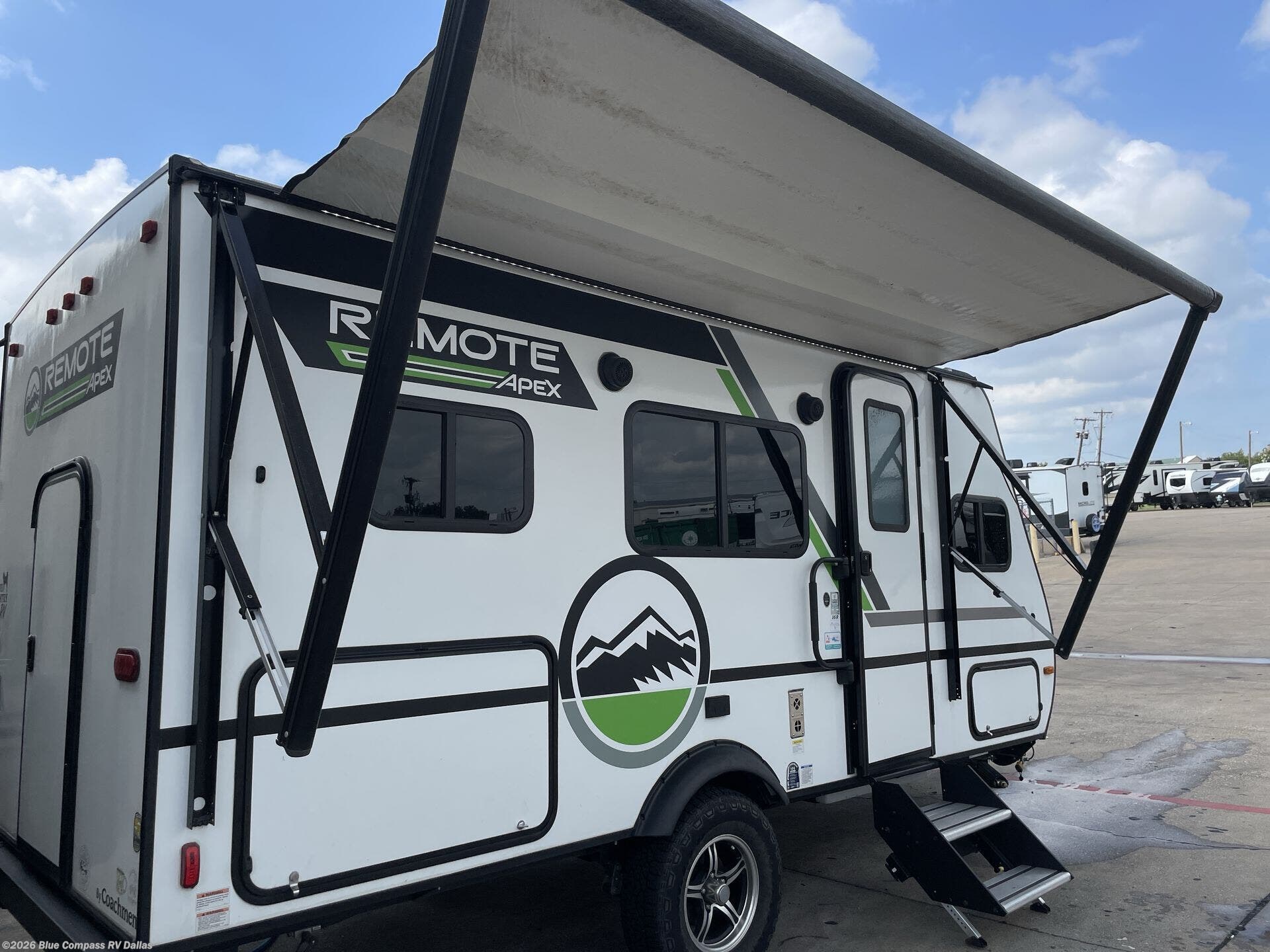 Used 2023 Coachmen Apex Nano 16r Apex available in Mesquite, Texas