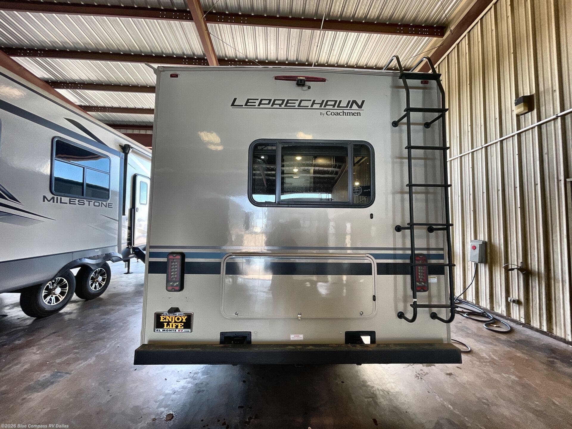 2023 Leprechaun 260QB by Forest River from Blue Compass RV Dallas in Mesquite, Texas