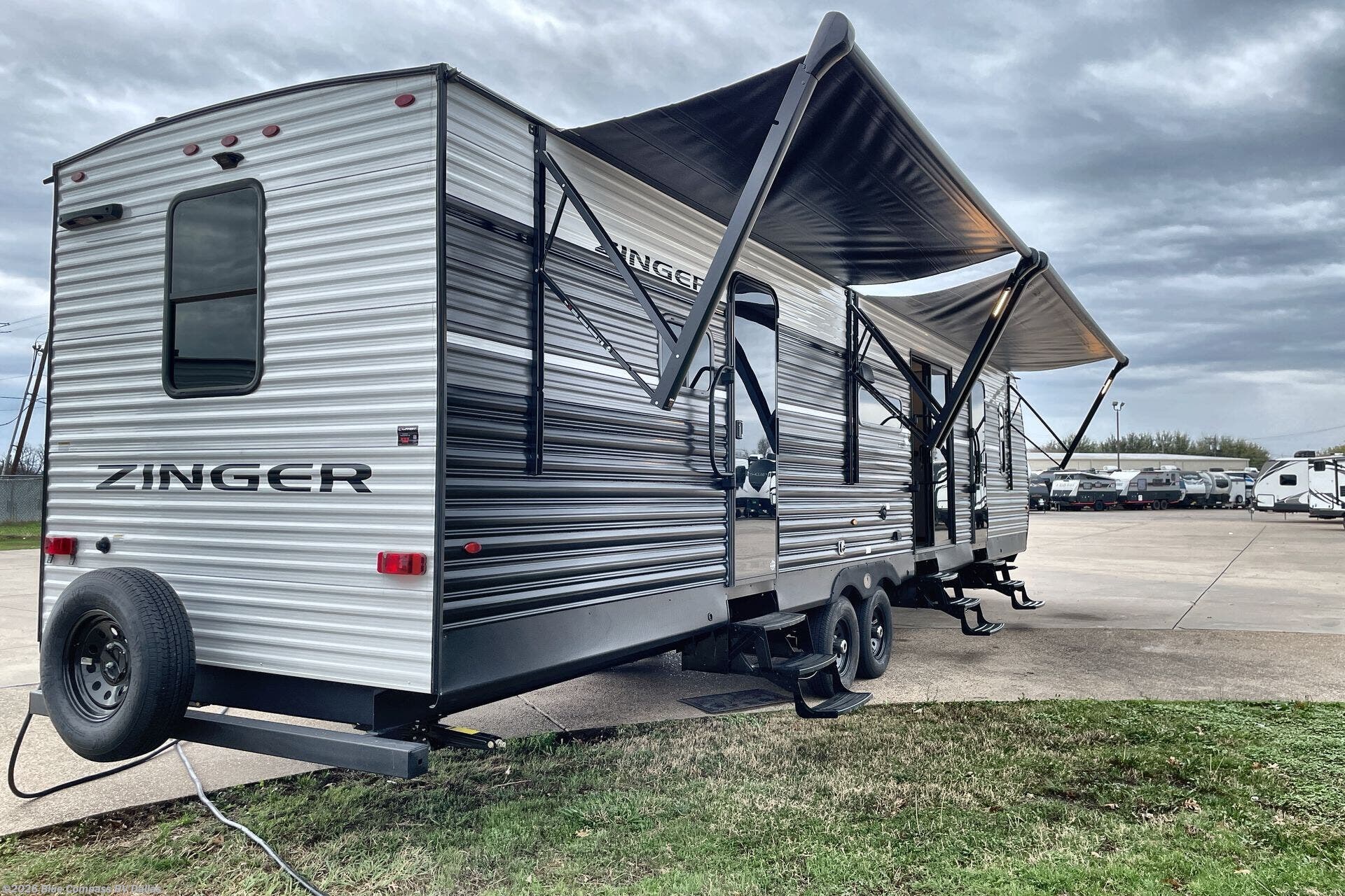 New 2026 CrossRoads Zinger 390DB available in Mesquite, Texas