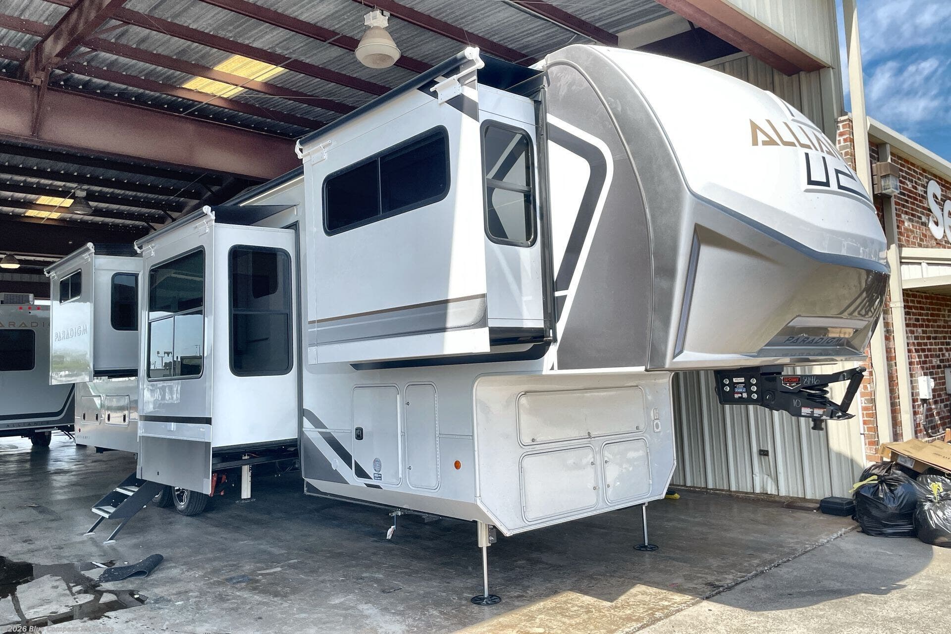 2026 Paradigm 385FL by Alliance RV from Blue Compass RV Dallas in Mesquite, Texas