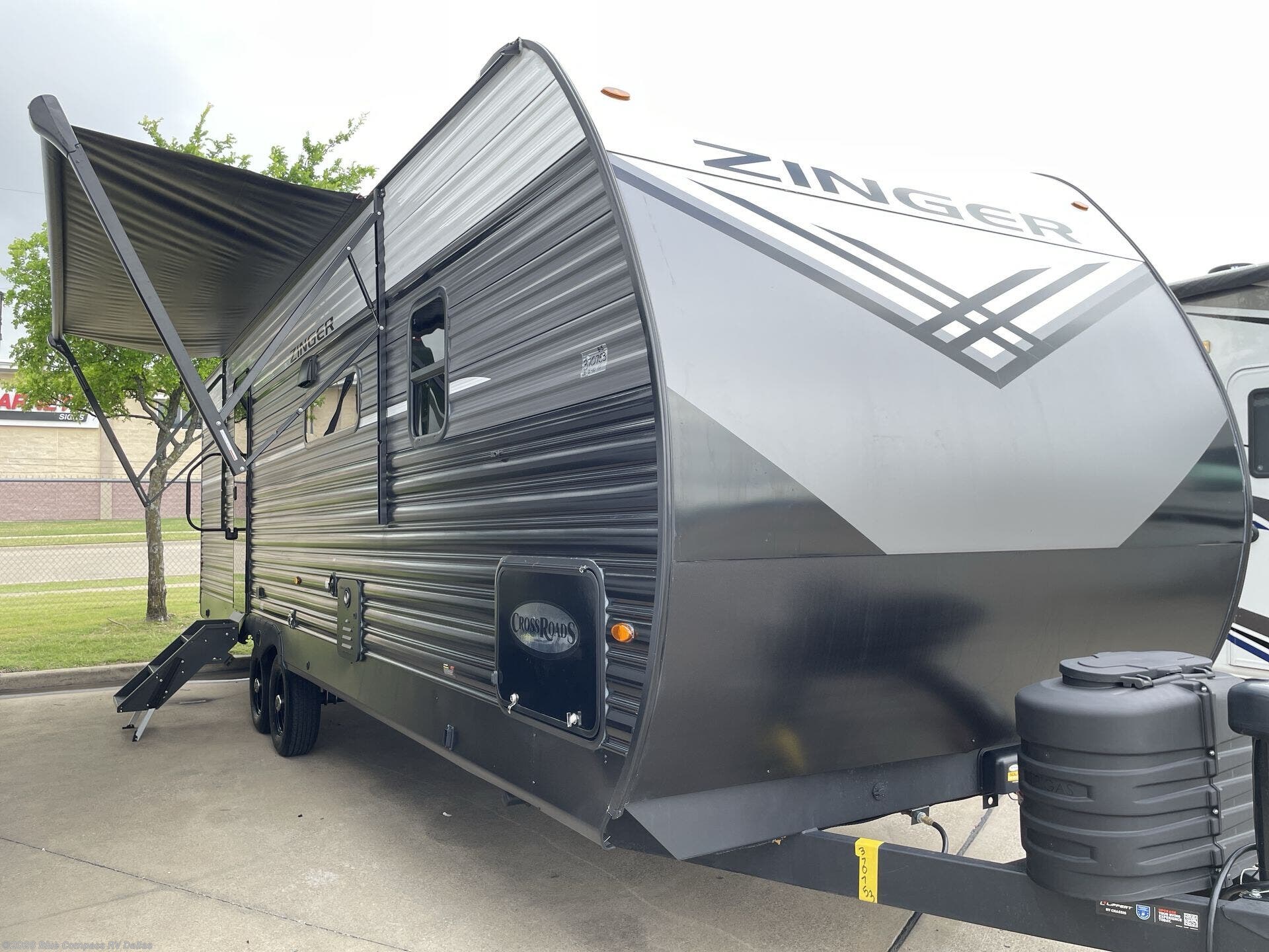 2026 Zinger 280RB by CrossRoads from Blue Compass RV Dallas in Mesquite, Texas